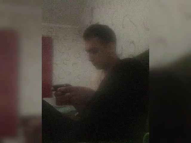 Live sex webcam photo for -RUS- #278213711