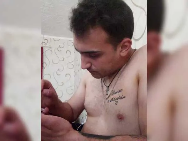 Live sex webcam photo for -RUS- #278252709