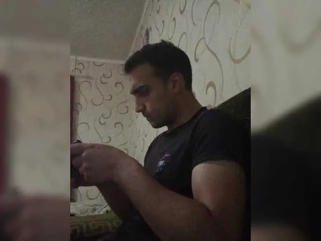 Live sex webcam photo for -RUS- #278262049