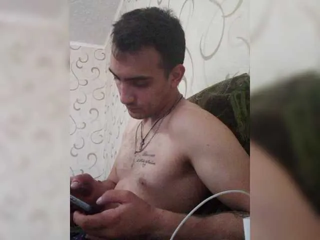 Live sex webcam photo for -RUS- #278285809