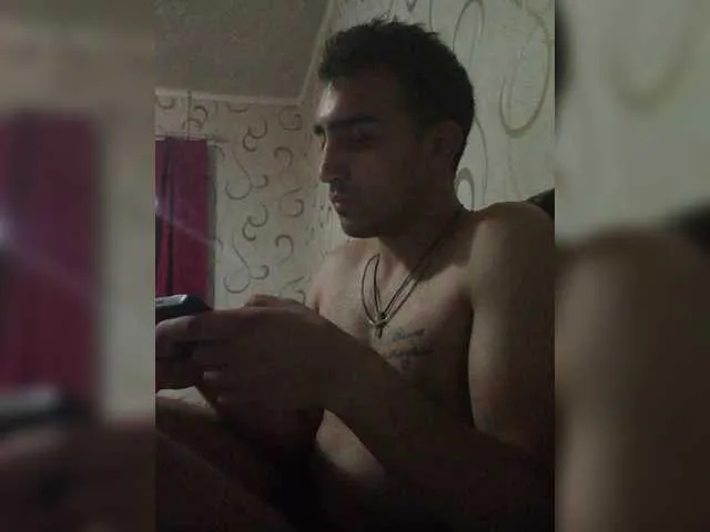 Live sex webcam photo for -RUS- #278293502