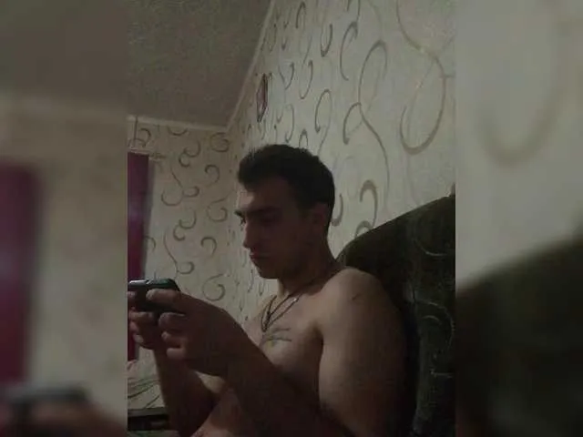 Live sex webcam photo for -RUS- #278302808