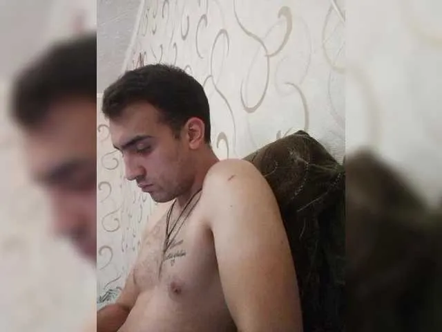 Live sex webcam photo for -RUS- #279714859