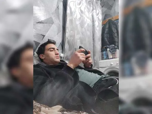 Live sex webcam photo for -RUS- #290161865