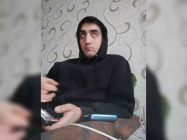 Live sex webcam photo for -RUS- #290166192