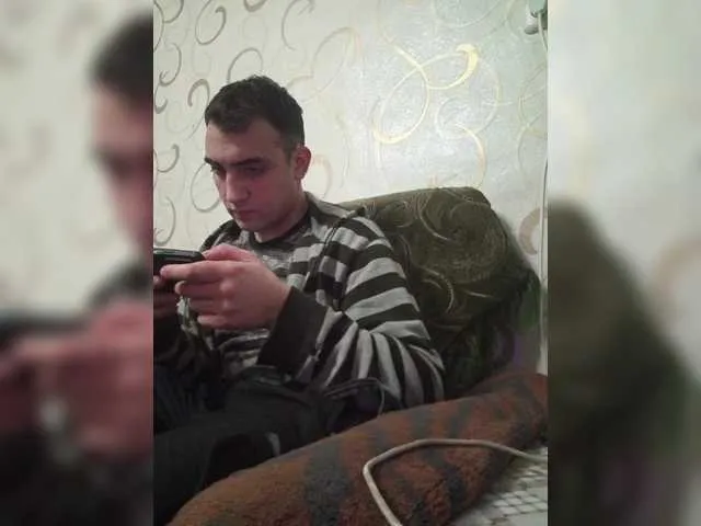 Live sex webcam photo for -RUS- #290301208