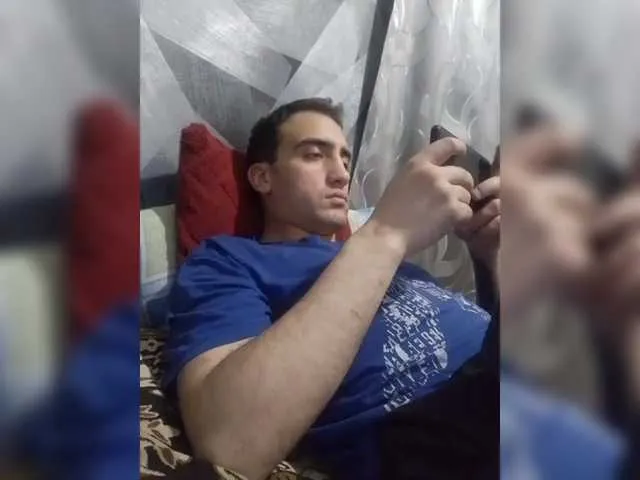 Live sex webcam photo for -RUS- #291154469