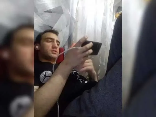 Live sex webcam photo for -RUS- #291212548