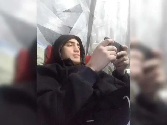 Live sex webcam photo for -RUS- #291306593