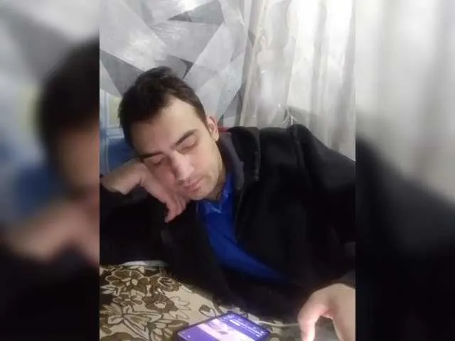 Live sex webcam photo for -RUS- #291331851