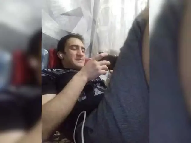 Live sex webcam photo for -RUS- #291417807