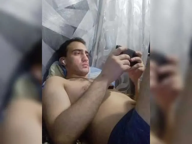 Live sex webcam photo for -RUS- #291432265