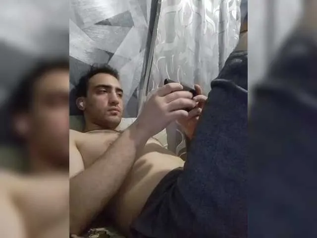 Live sex webcam photo for -RUS- #291448250