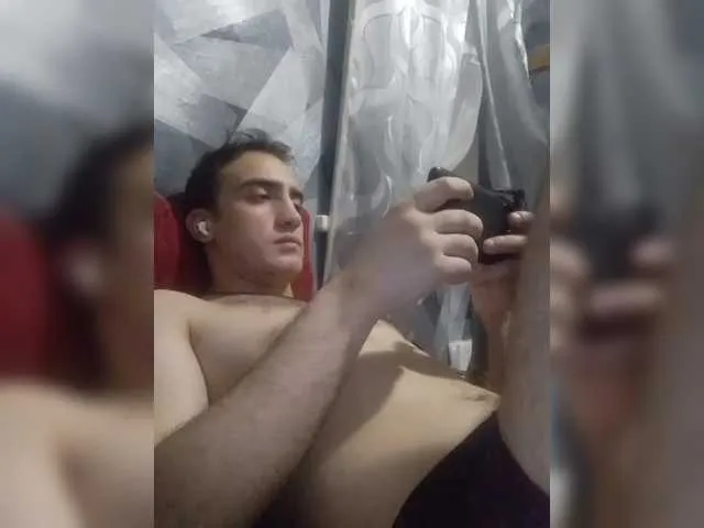 Live sex webcam photo for -RUS- #291522127