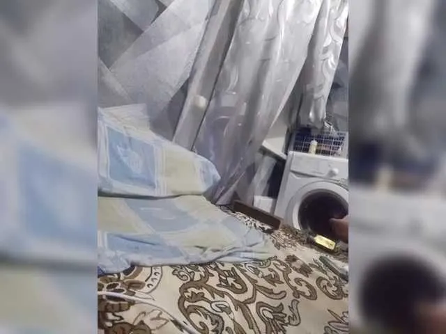 Live sex webcam photo for -RUS- #291550072