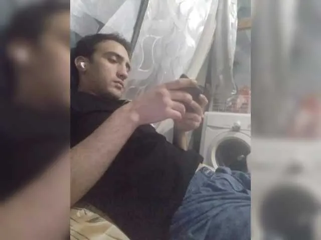 Live sex webcam photo for -RUS- #291671195