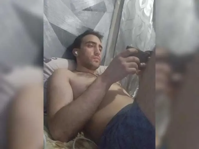 Live sex webcam photo for -RUS- #291702661