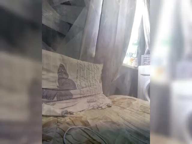 Live sex webcam photo for -RUS- #291706848