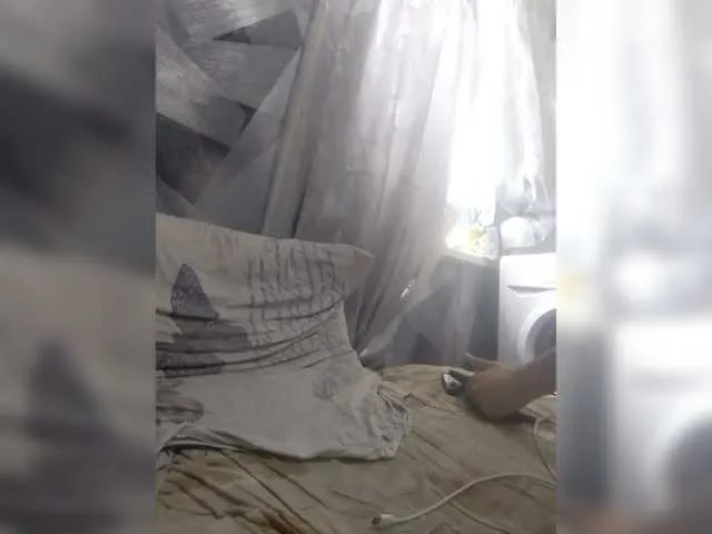 Live sex webcam photo for -RUS- #291720651