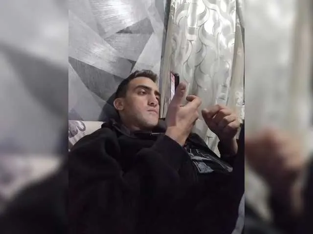 Live sex webcam photo for -RUS- #291753384