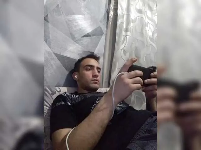 Live sex webcam photo for -RUS- #291768983