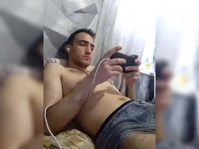 Live sex webcam photo for -RUS- #291772211