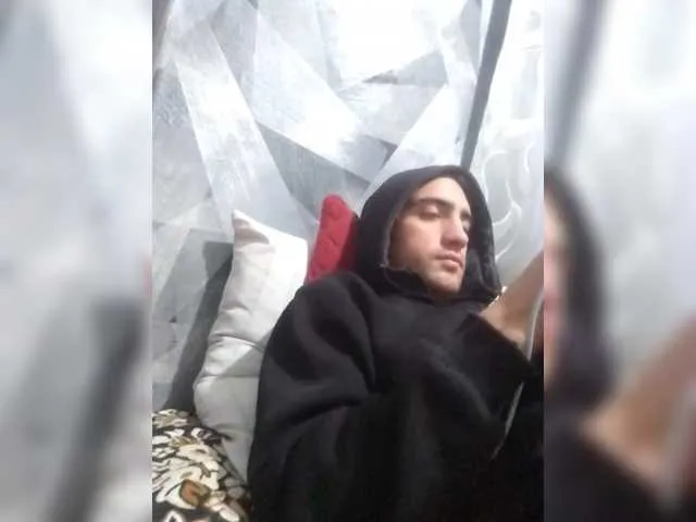 Live sex webcam photo for -RUS- #291865862