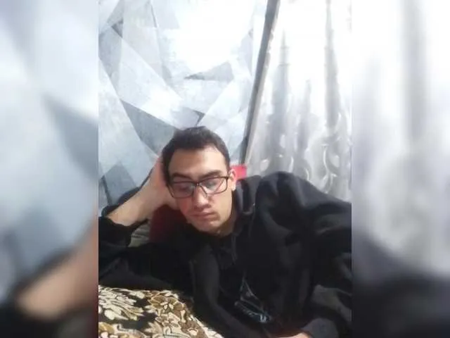 Live sex webcam photo for -RUS- #291929347