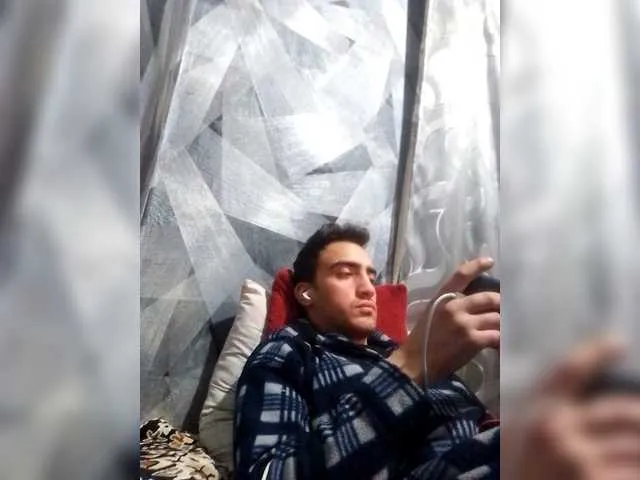 Live sex webcam photo for -RUS- #292002644