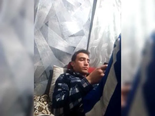 Live sex webcam photo for -RUS- #292033742