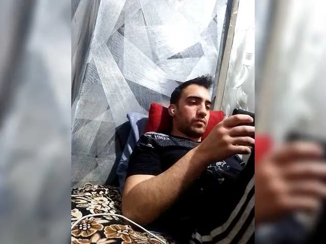 Live sex webcam photo for -RUS- #292284907