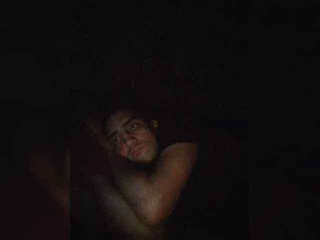 Live sex webcam photo for -RUS- #292338089