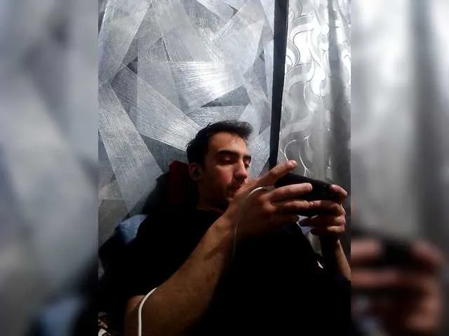 Live sex webcam photo for -RUS- #292370647