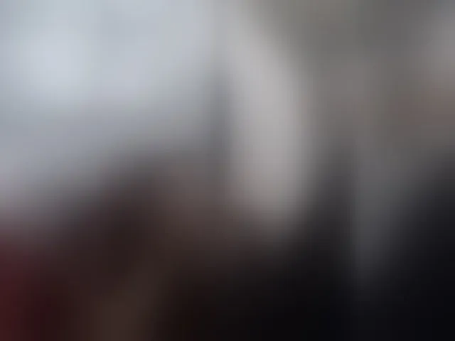 Live sex webcam photo for -RUS- #293063174