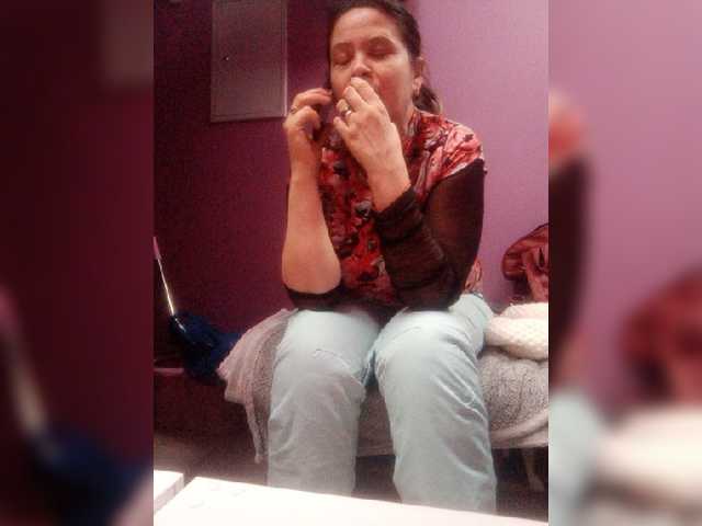 Live sex webcam photo for -Raven40- #272007179