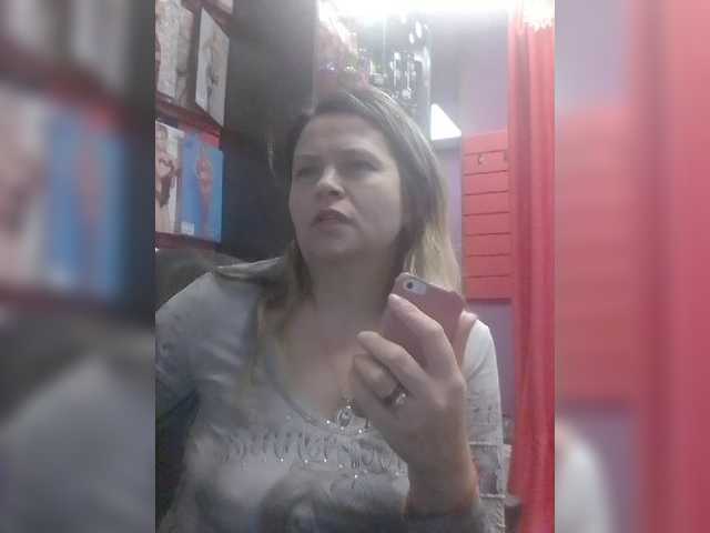 Live sex webcam photo for -Raven40- #272067398