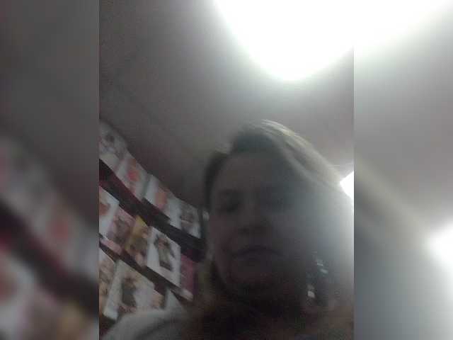 Live sex webcam photo for -Raven40- #272070511