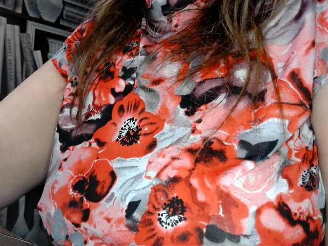 Live sex webcam photo for -Raven40- #272306046