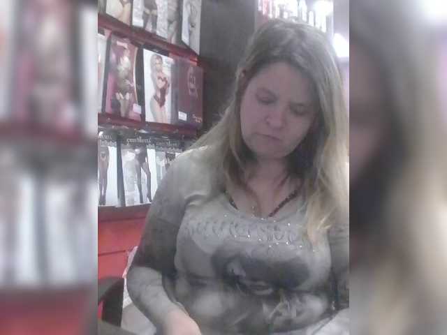 Live sex webcam photo for -Raven40- #272401016