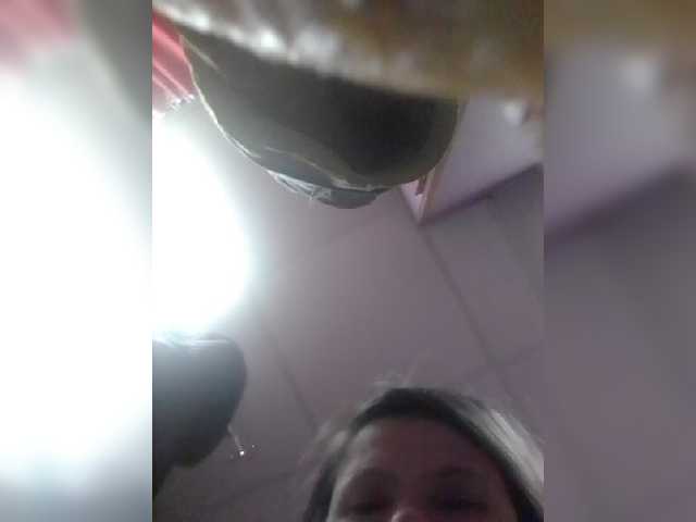 Live sex webcam photo for -Raven40- #272419557