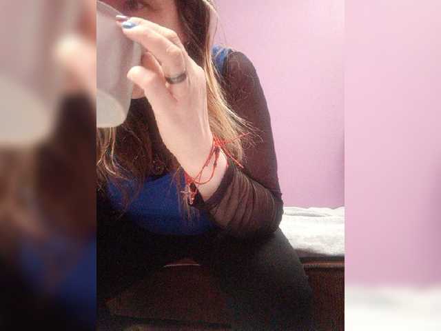 Live sex webcam photo for -Raven40- #272837233