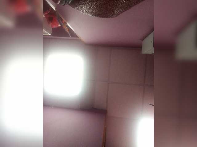 Live sex webcam photo for -Raven40- #273129763