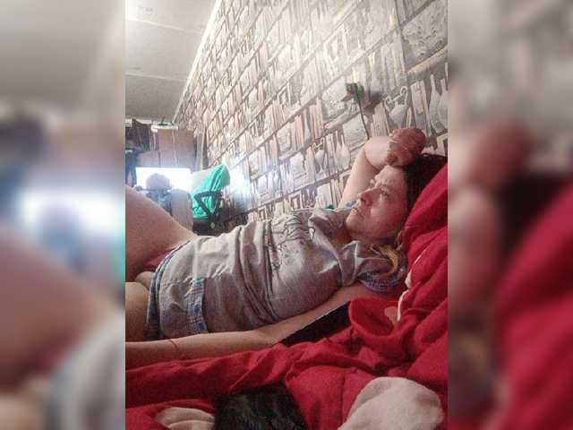 Live sex webcam photo for -Raven40- #273177569