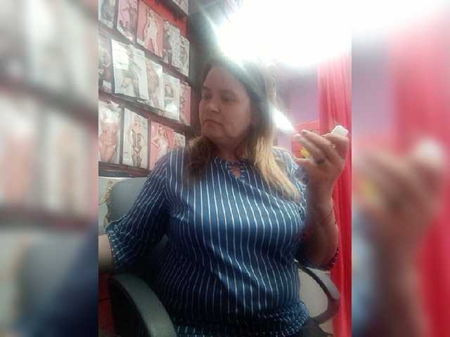 Live sex webcam photo for -Raven40- #273260707