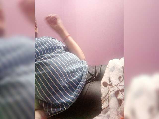 Live sex webcam photo for -Raven40- #273502070