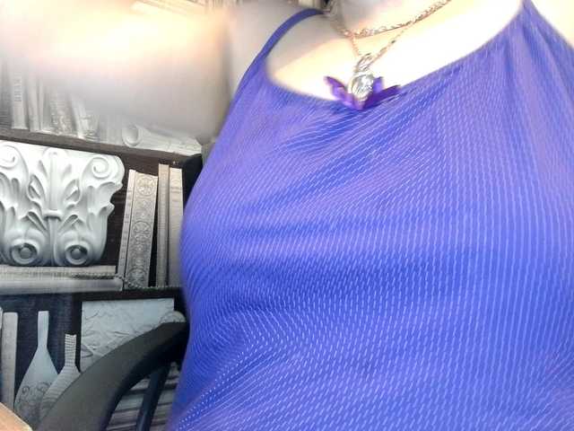 Live sex webcam photo for -Raven40- #273653258