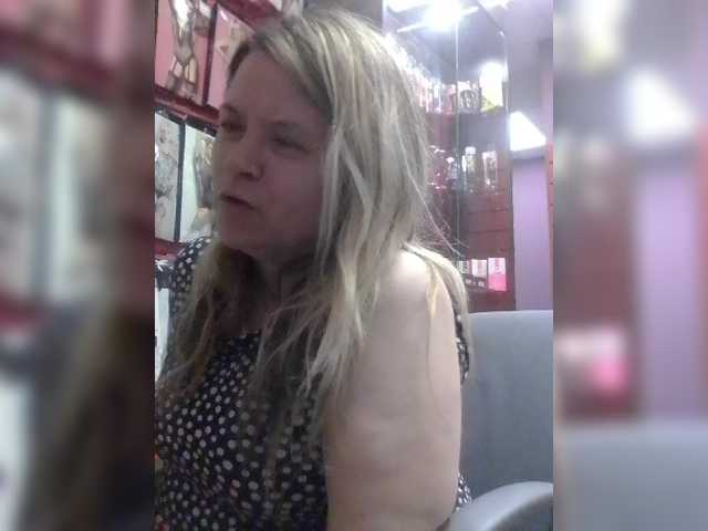 Live sex webcam photo for -Raven40- #273710839