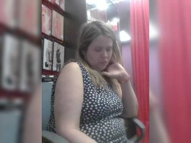 Live sex webcam photo for -Raven40- #273755058