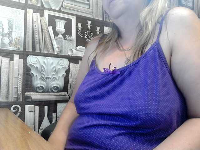 Live sex webcam photo for -Raven40- #274381966