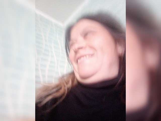 Live sex webcam photo for -Raven40- #276438698